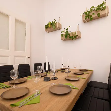 Apartment Staywell - Am Schloss Bellevue Fuer Bis Zu 12 Personen *