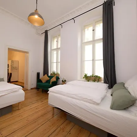 Naehe Schloss Bellevue - 95qm アパート *