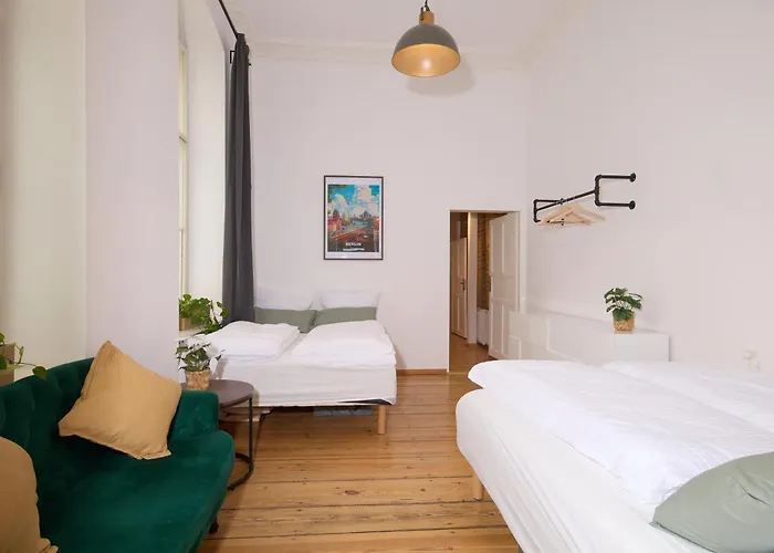 Naehe Schloss Bellevue - 95qm *